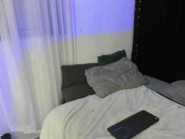 helen-scott webcam