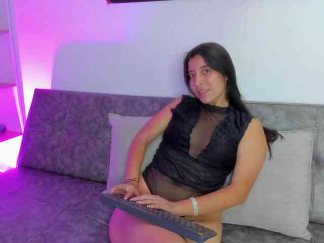 helen-scott webcam