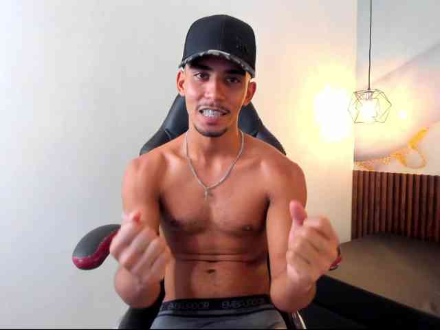 DrakeFoxx