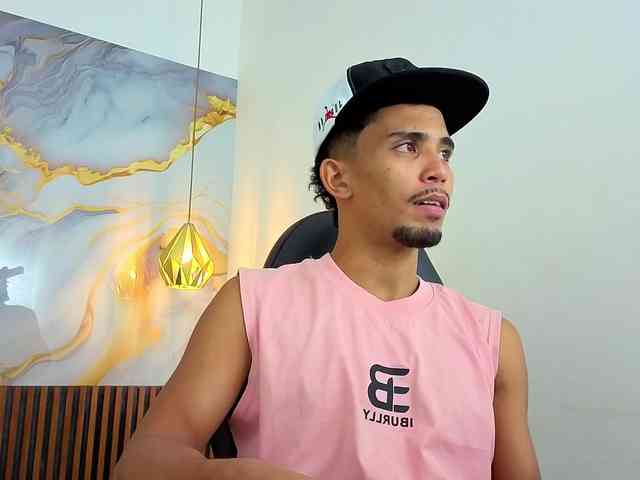 DrakeFoxx