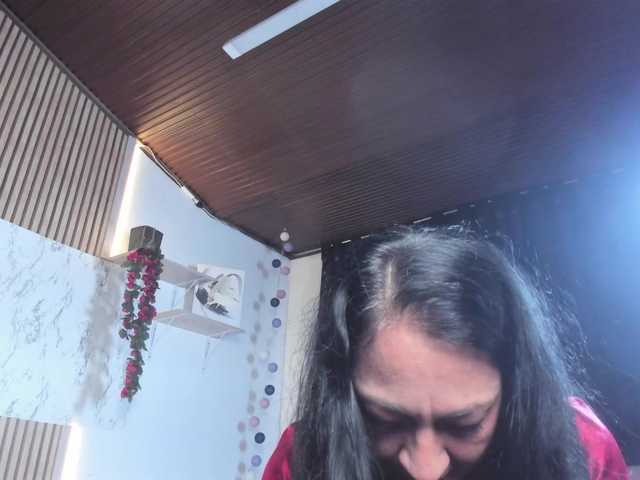 Samanta-Stonex live cam on BongaCams