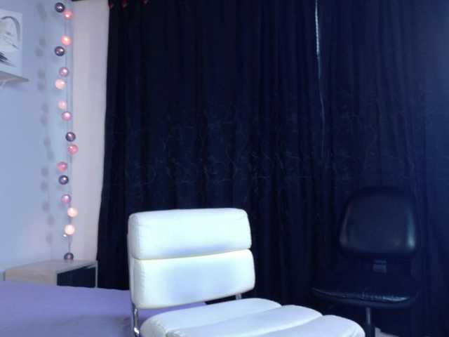 Samanta-Stonex live cam on BongaCams