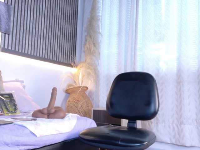 Samanta-Stonex live cam on BongaCams