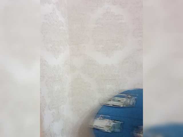 Oksiyadiva live cam on BongaCams