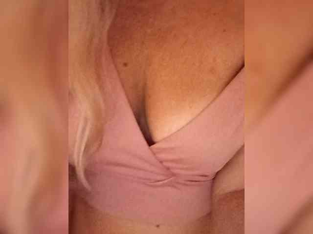 Divaya webcam