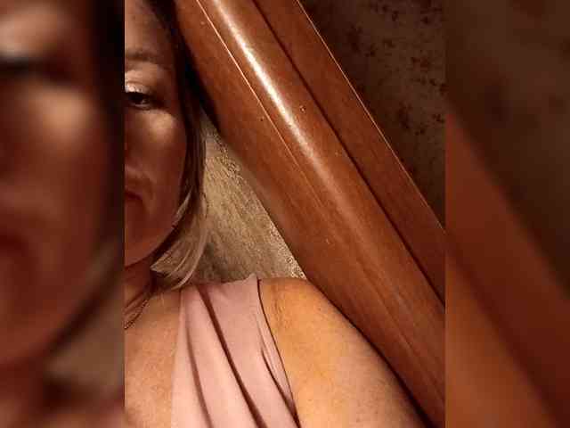 Oksiyadiva webcam