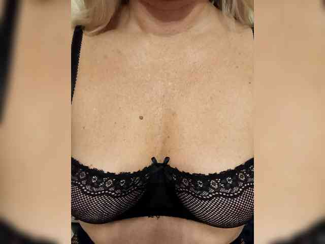 Divaya webcam