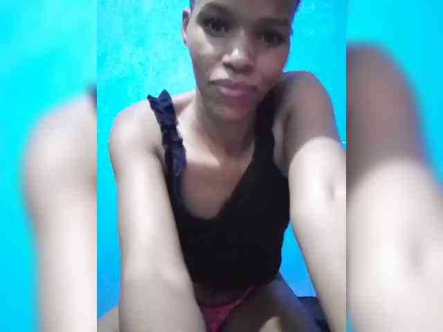 petitevee009 webcam