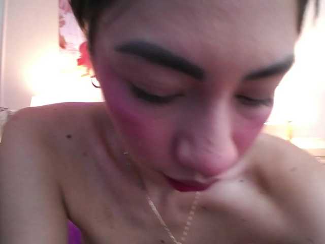 Alannah live cam on BongaCams