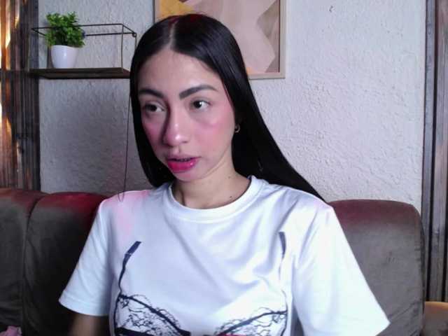 Alannah live cam on BongaCams