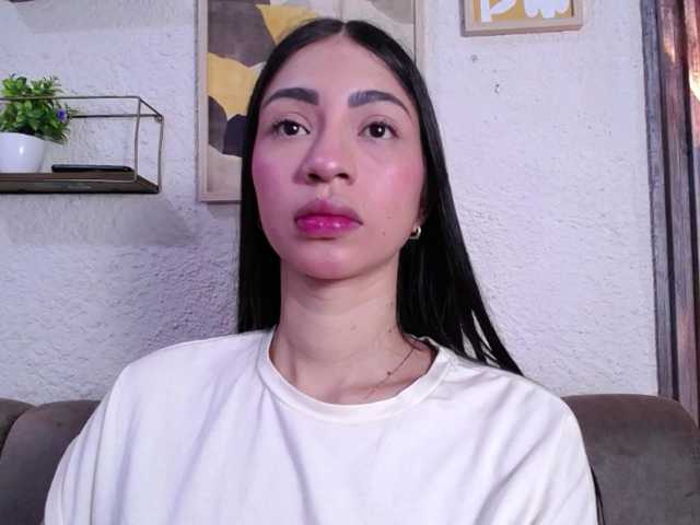 Alannah live cam on BongaCams