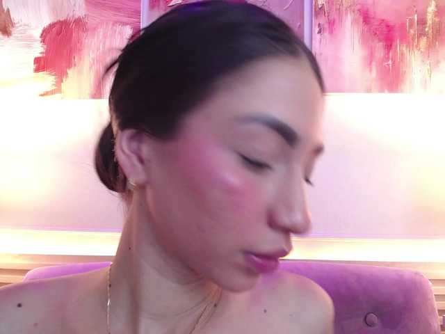 Alannah live cam on BongaCams