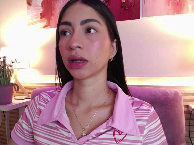 Alannah live cam on BongaCams