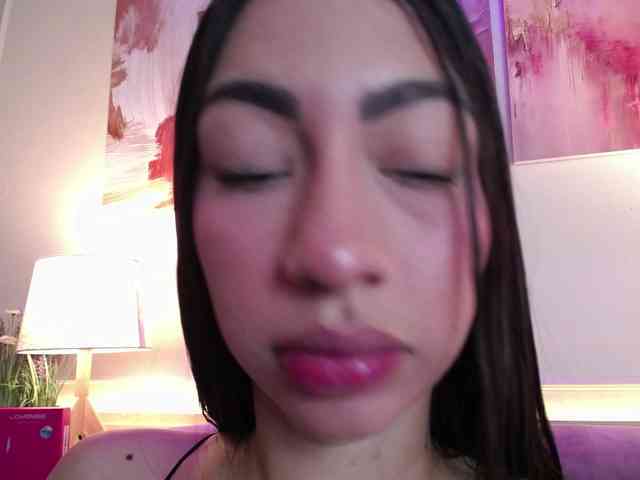 Alannah webcam