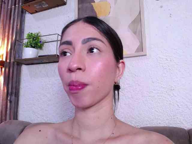 Alannah webcam