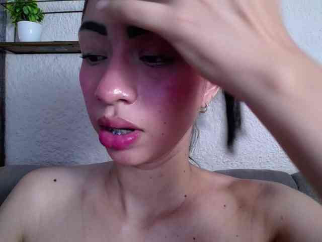 Alannah webcam