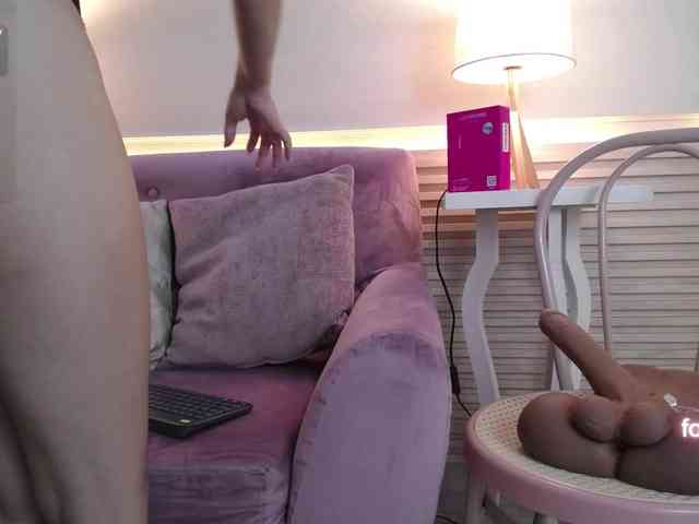 Alannah webcam