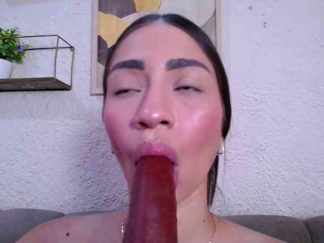 Alannah webcam