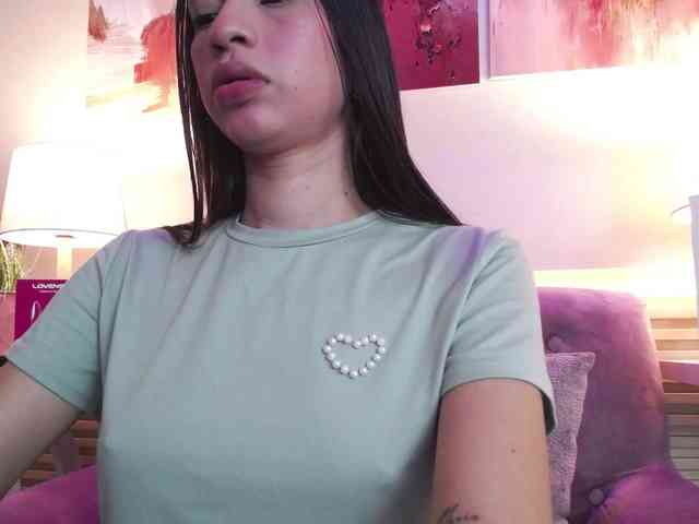 Alannah webcam