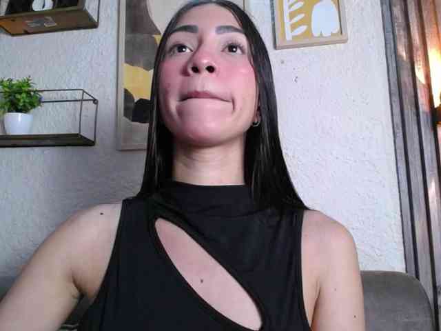 Alannah webcam