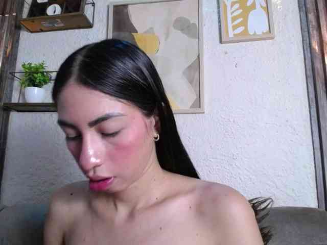 Alannah webcam