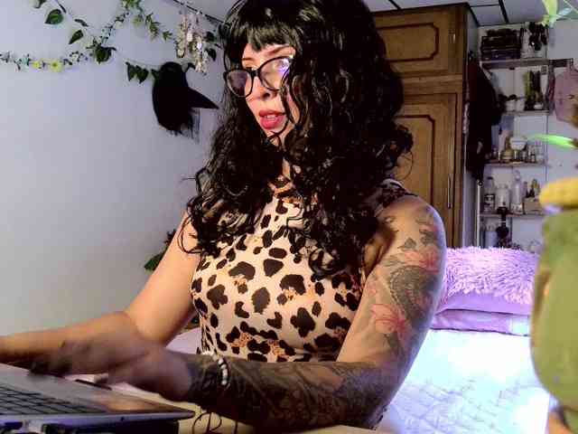 Victoriajames