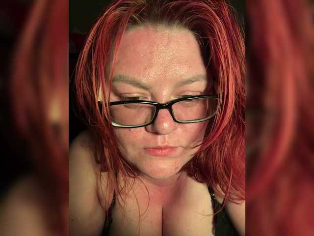 Valentinaweow live cam on BongaCams