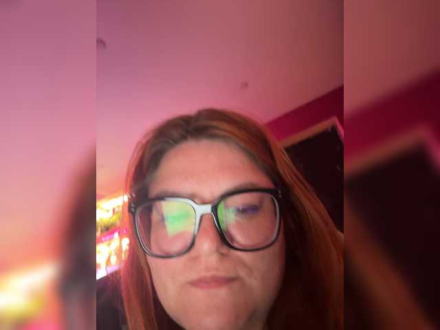 Valentinaweow live cam on BongaCams