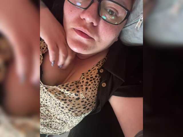 Valentinaweow