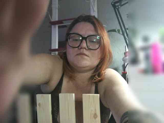 Valentinaweow webcam