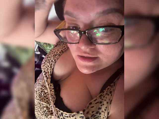 Valentinaweow webcam