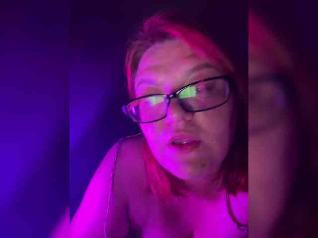 Valentinaweow webcam