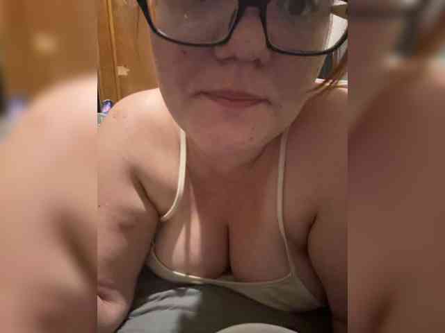 Valentinaweow webcam