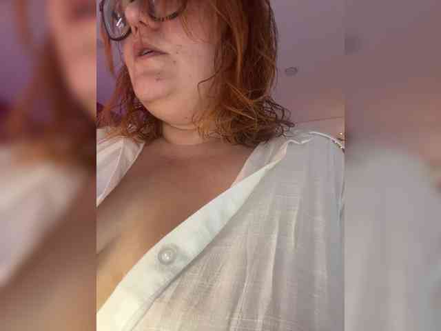 Valentinaweow webcam