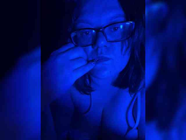 Valentinaweow webcam