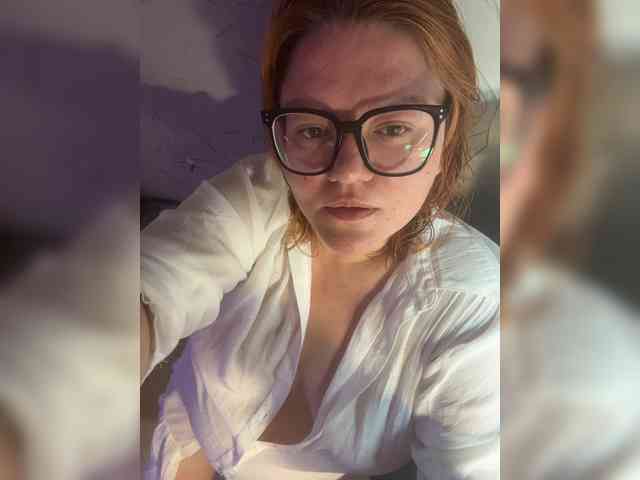Valentinaweow webcam