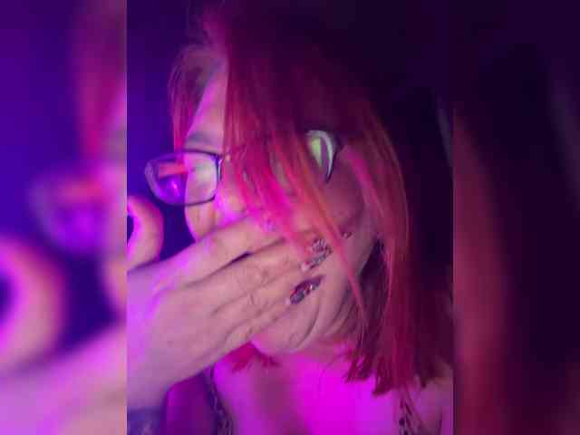Valentinaweow webcam