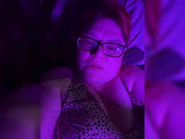 Valentinaweow webcam