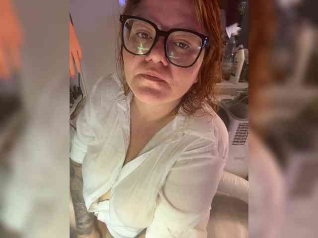 Valentinaweow webcam