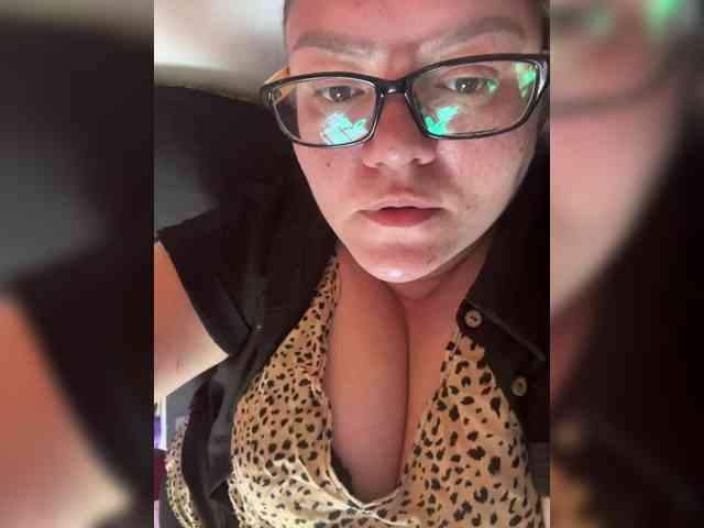 Valentinaweow webcam