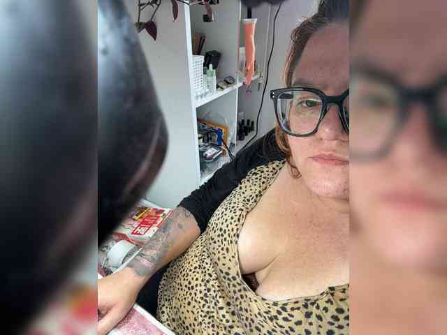 Valentinaweow webcam