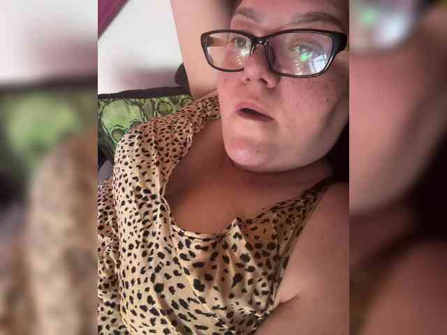Valentinaweow webcam