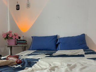 HeySunnyMulata Porn Show