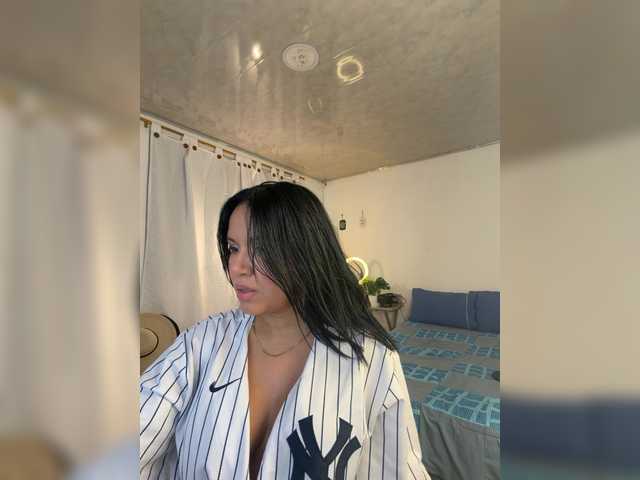 SunnyMulata live cam on BongaCams