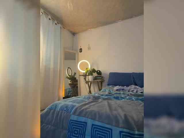 HeySunnyMulata webcam
