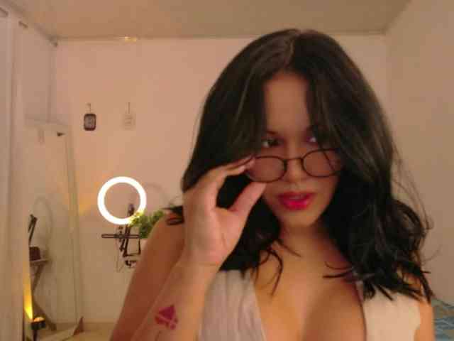 HeySunnyMulata webcam