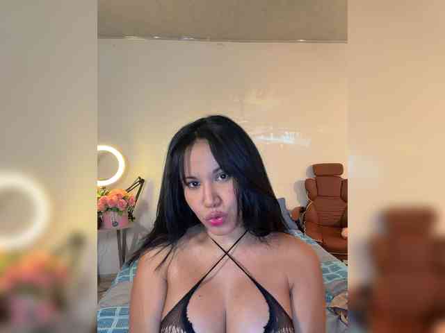 HeySunnyMulata webcam