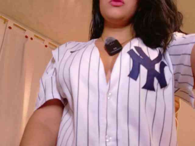 HeySunnyMulata webcam