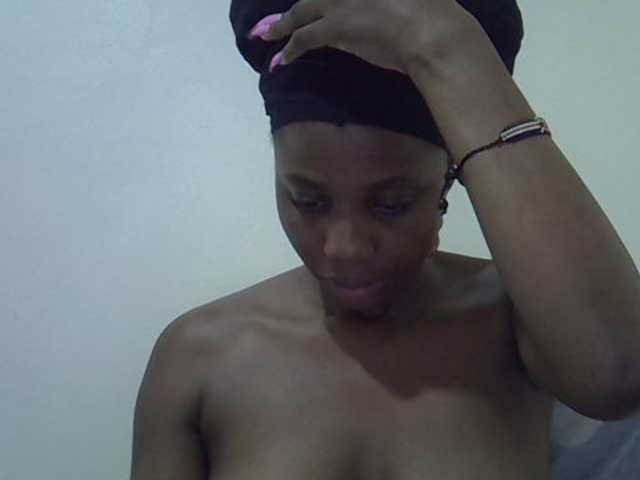 sexynaya live cam on BongaCams