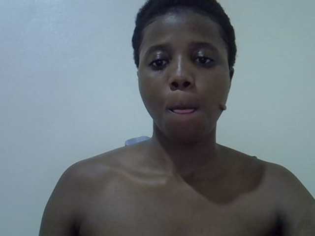 sexynaya live cam on BongaCams